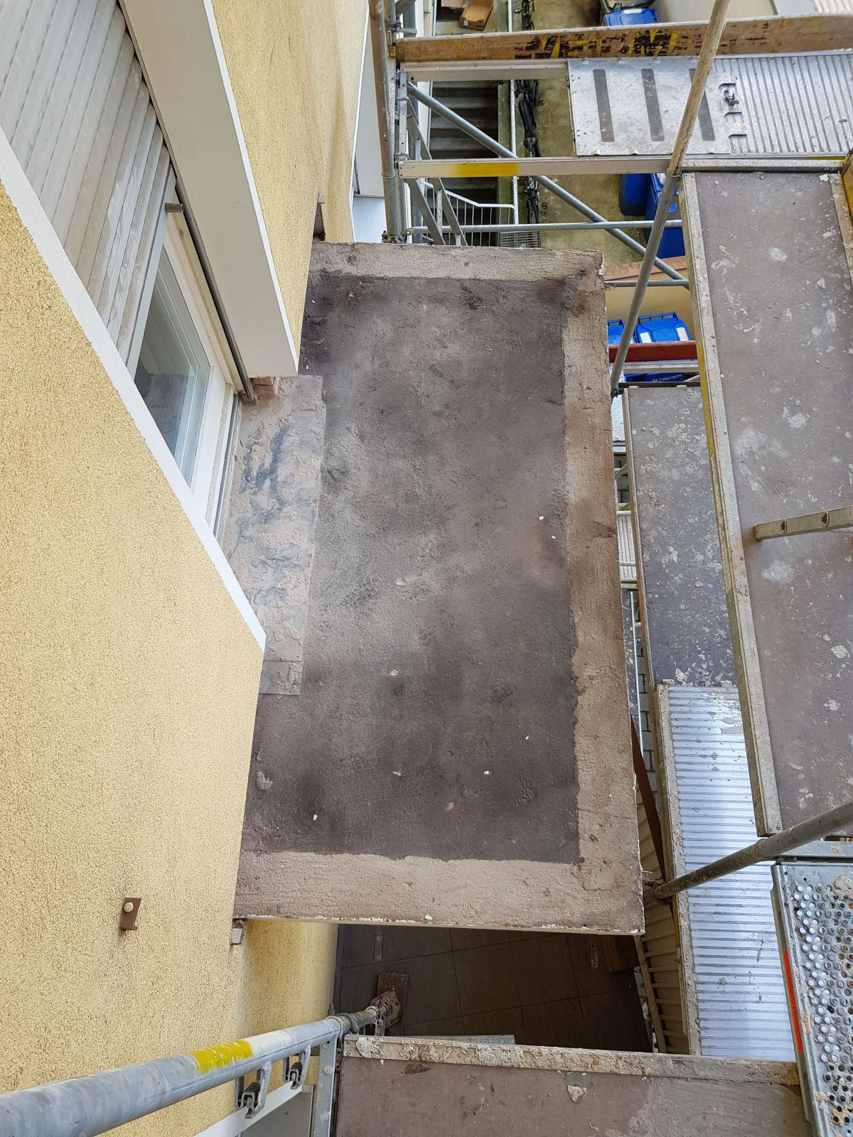 Rennweg Nurnberg Balkonsanierung Mit Fliesen Sebeck Bau Sanierung Nurnberg Furth Erlangen